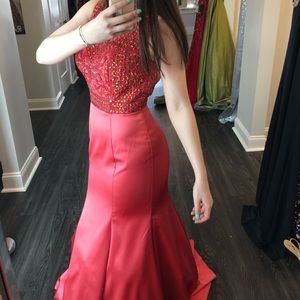 PROM DRESS !!! **WORN ONCE**